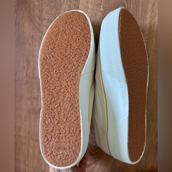 Superga Women's Blush Suede Canvas platform Sneakers Size 10 NWT - Picture 7 of 9